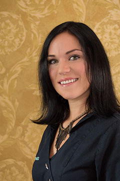 Laura Laura